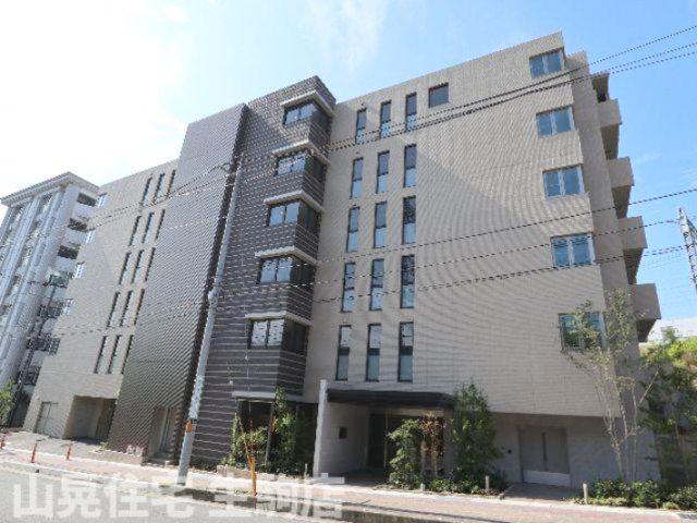 TOUR DANGE IKOMA