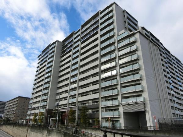 京都桂川つむぎの街 グランスクエア