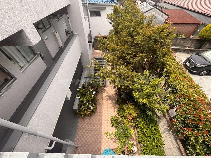 下平ビル
