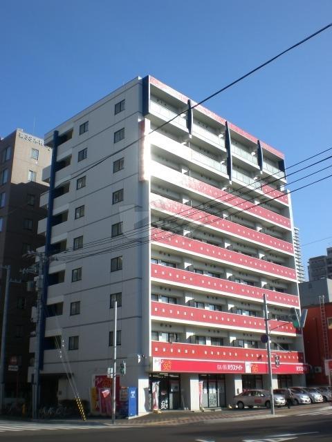 赤いマンション北大前