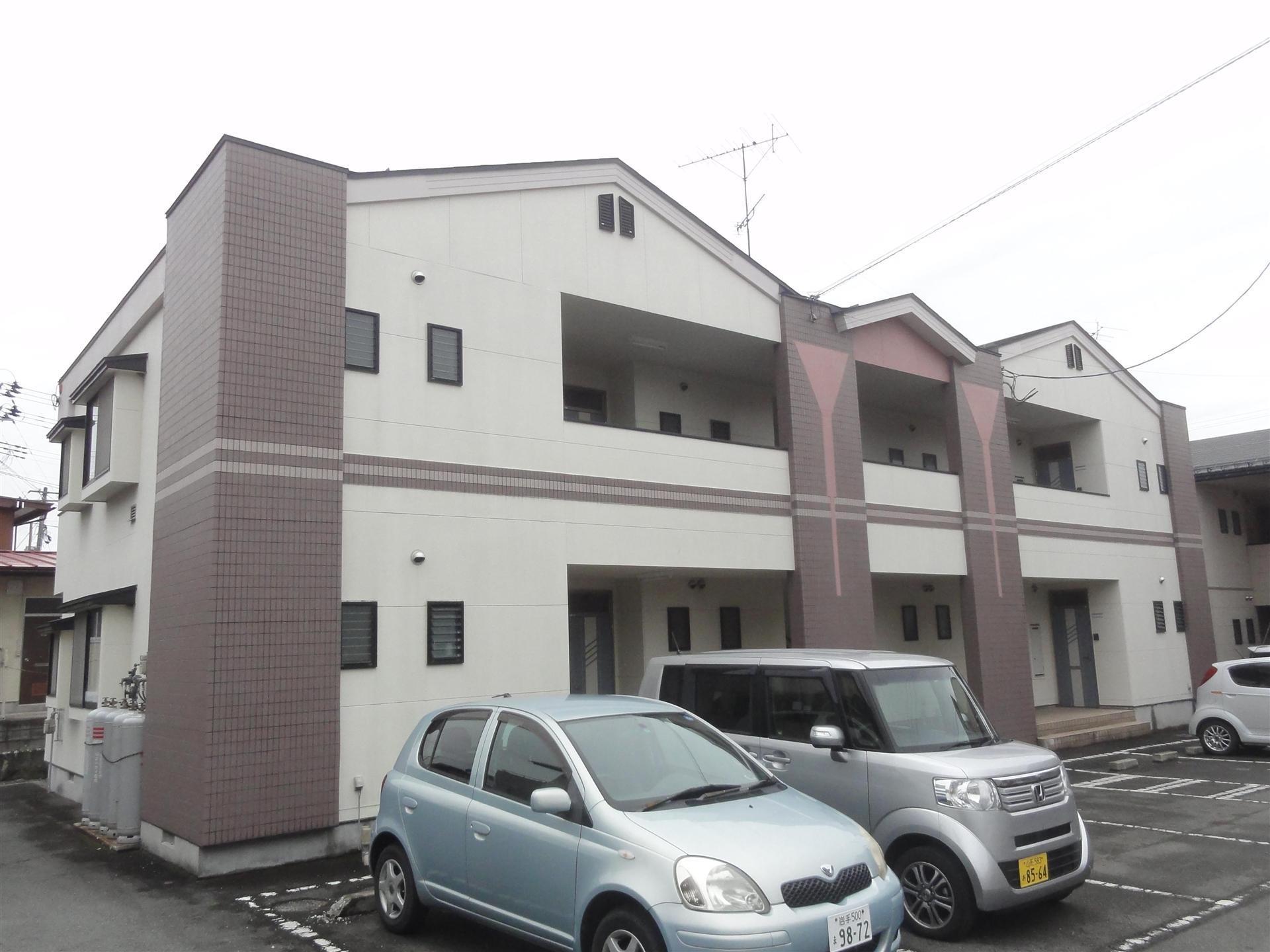 シャルム小白川F棟