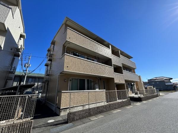 リビングタウン両三柳A棟