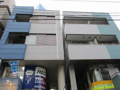 山口ホームビルA