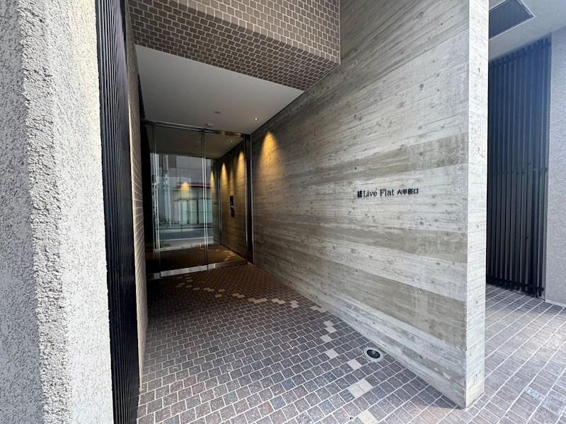 LIVEFLAT六甲桜口