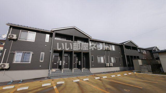 レバンス