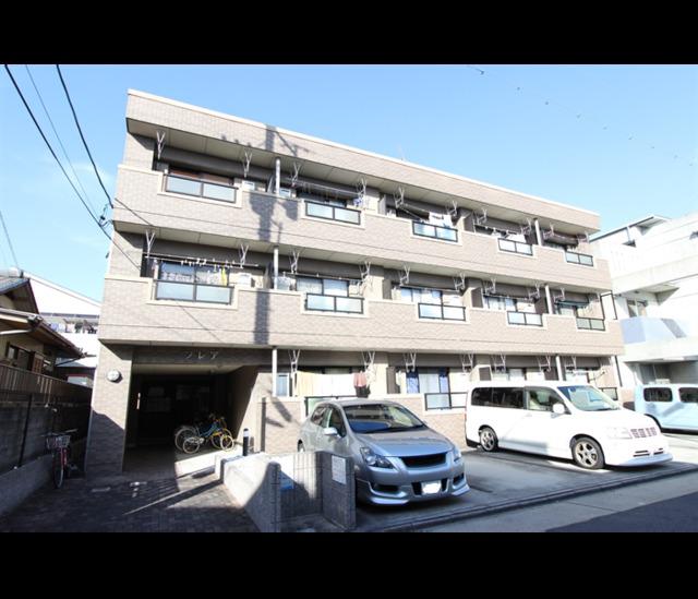 地下鉄東山線 本陣駅 徒歩13分  築26年