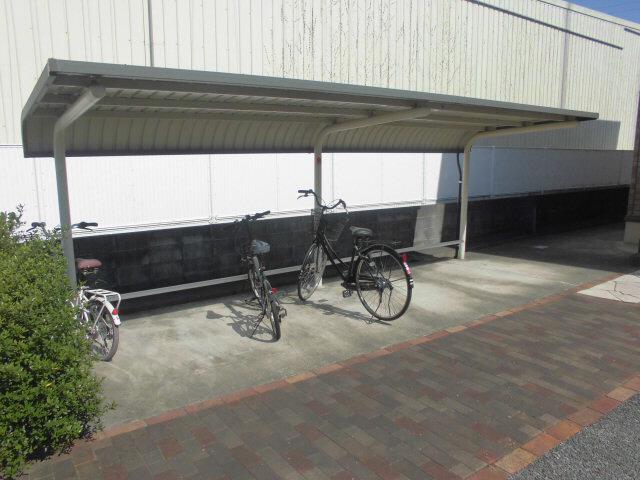 ラフレシール B棟