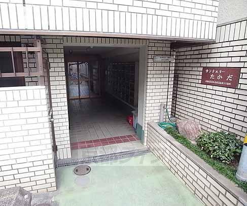 サンチェリーたかだI