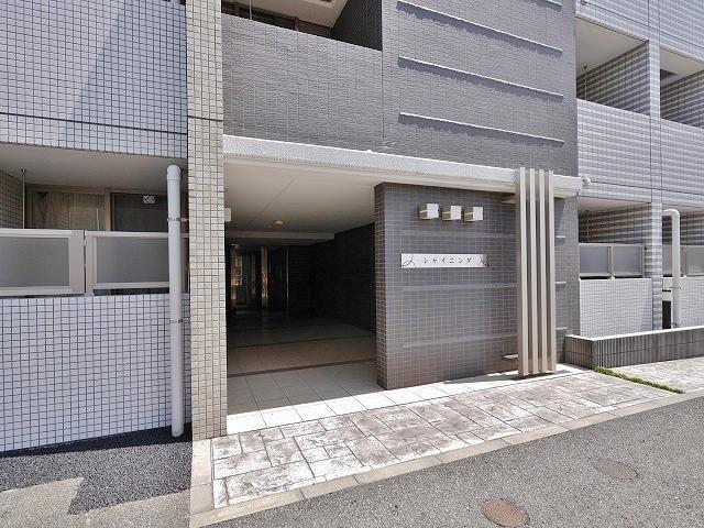 シャイニング