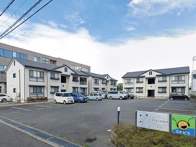ファミールEC3 Y棟