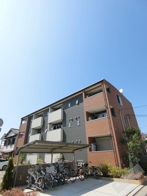 サニー フラット