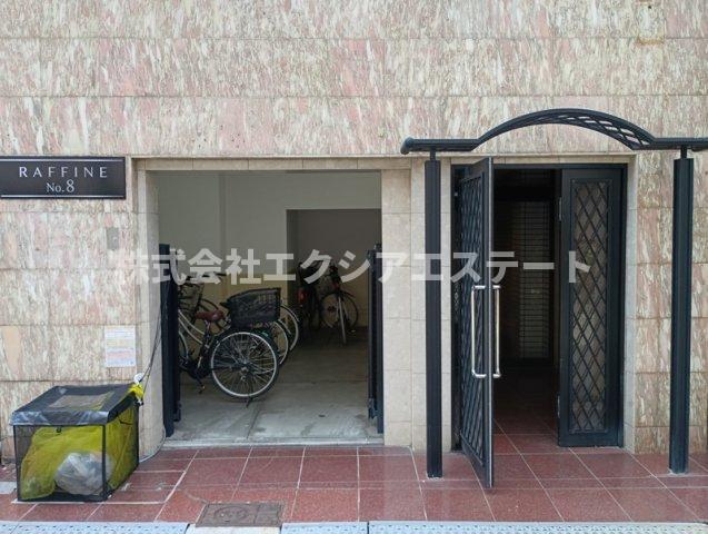 ラフィーネ8号館