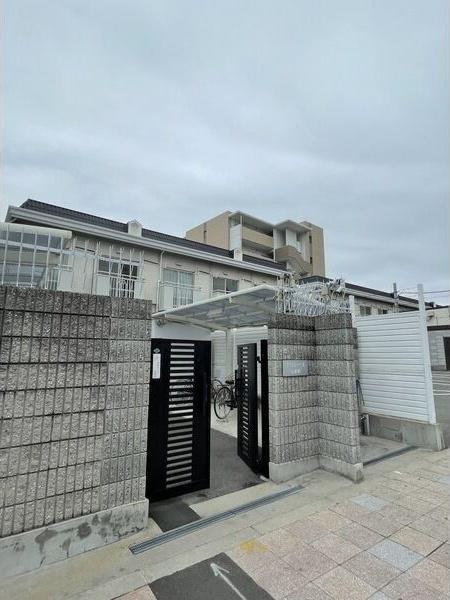 グリシーヌ壱番館
