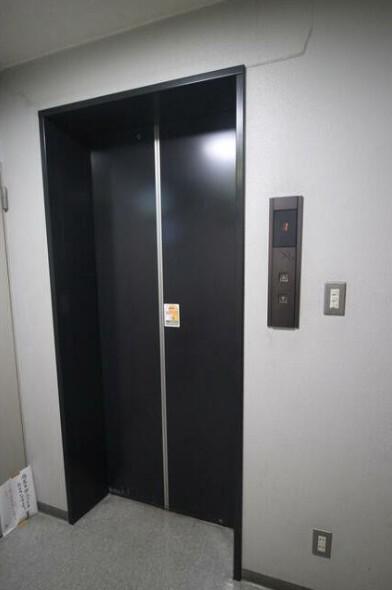 黒田救命堂ビル
