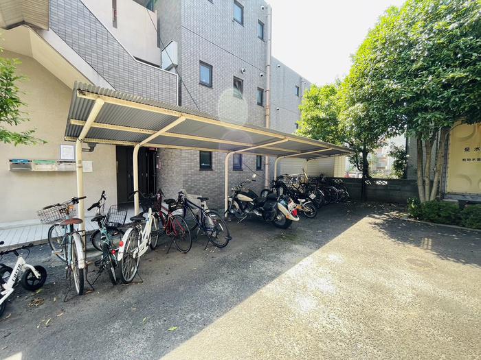小鶴参番館