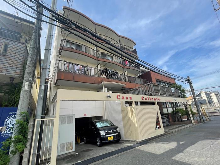 CASA CALIENTE ENOSHIMA