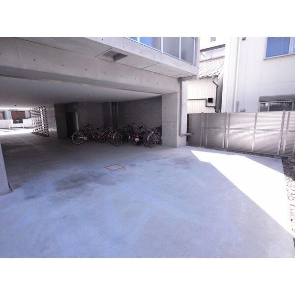 大須APARTMENT