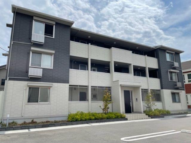 レジンエベール