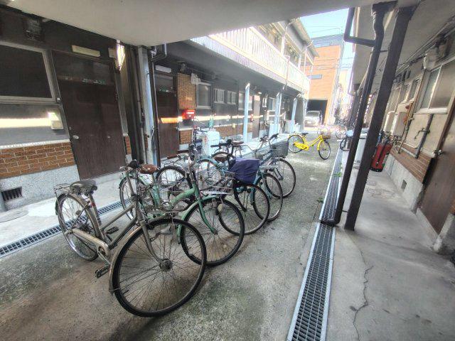 ビスタ安立