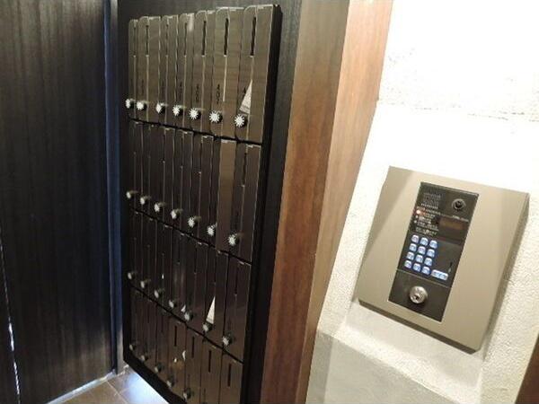 RITZ GRANDE N19