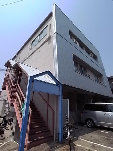 ガーデンパレス