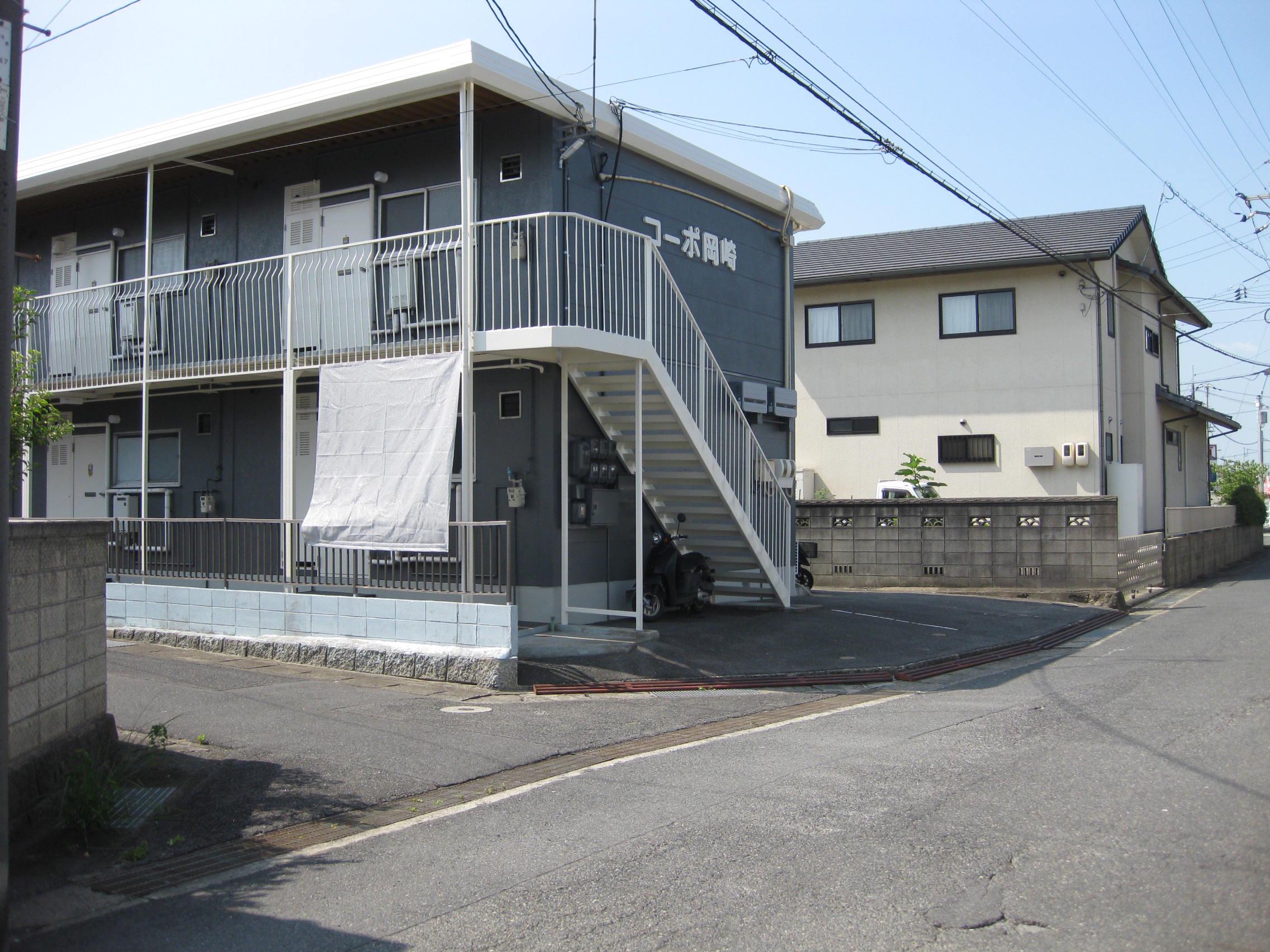 コーポ岡崎