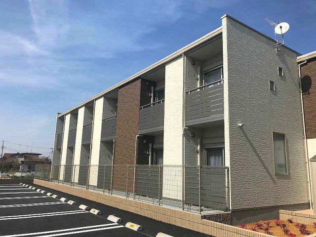 ＪＲ宇都宮線 栗橋駅 徒歩7分 2階建 築8年
