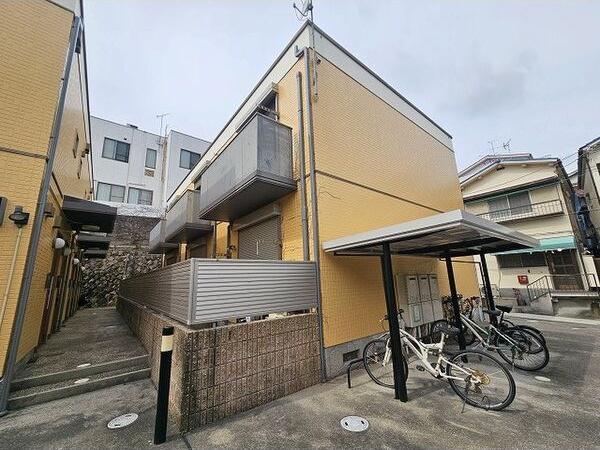 ウィズ諏訪山A