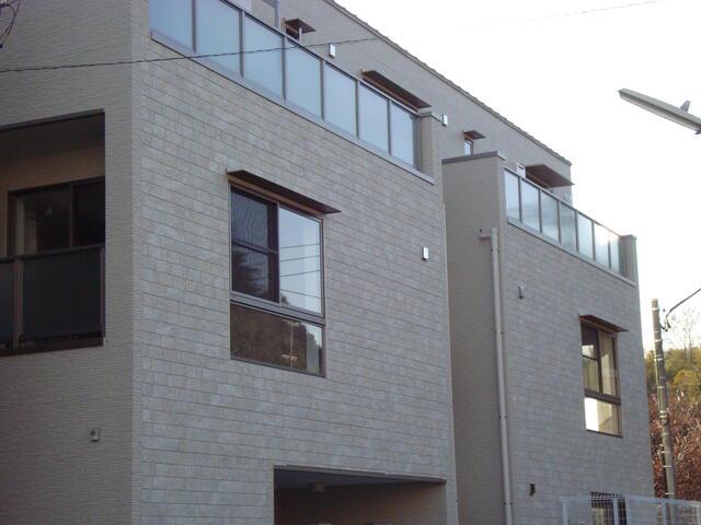 小田急線 読売ランド前駅 徒歩5分 3階建 築16年