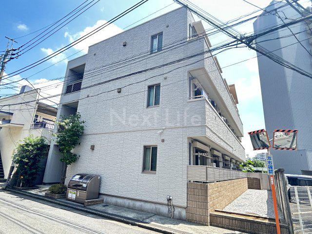 エスルミエール