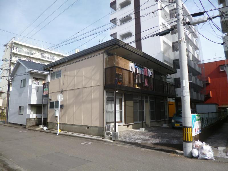 西内アパート