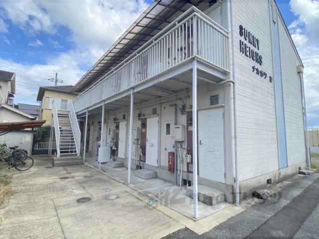 サニーハイツ中川B棟