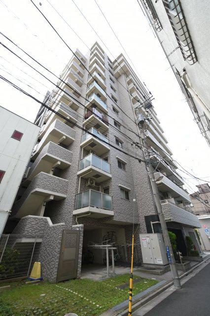 プレール・ドゥーク西大島駅前