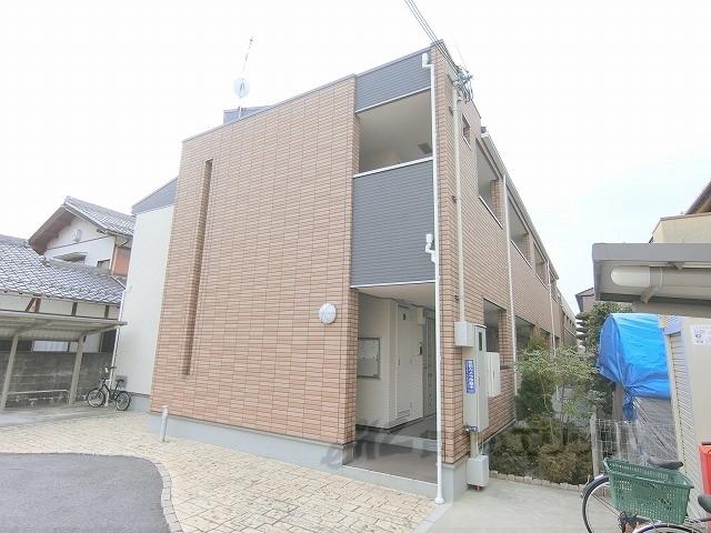 ノイ アンソレイエ