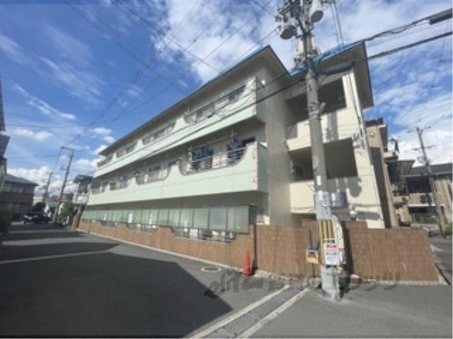 秀栄マンション