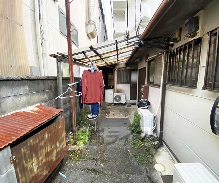 地下鉄東西線 西大路御池駅 徒歩9分 1階建 築70年