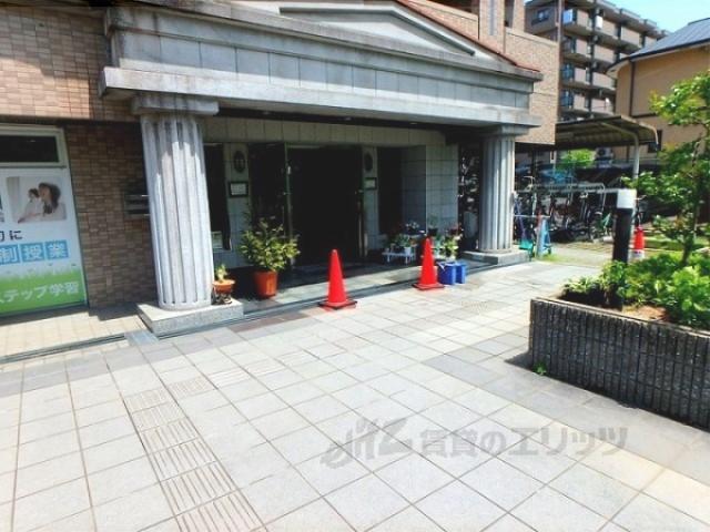 ラポート小林