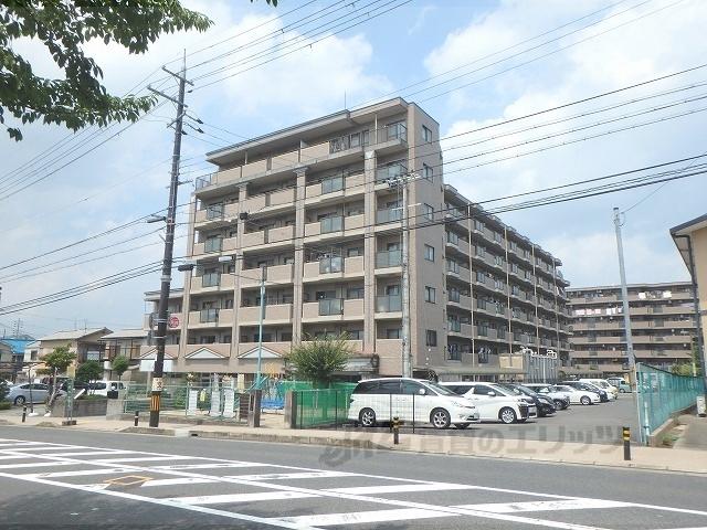 ラポート小林