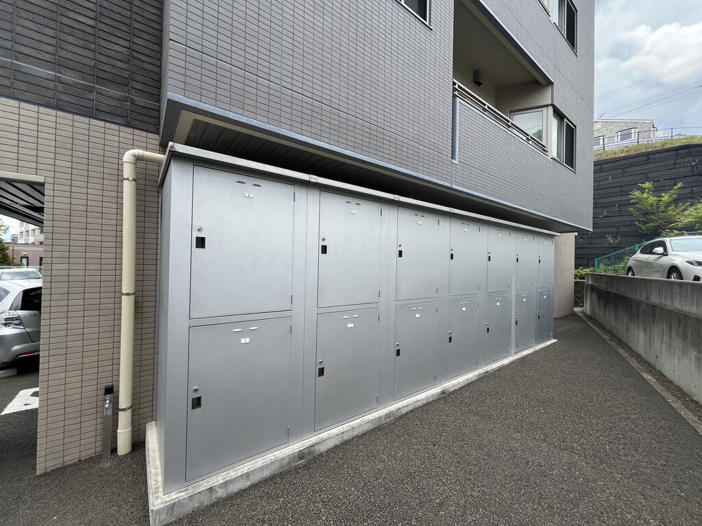 サンプログレス泉中央