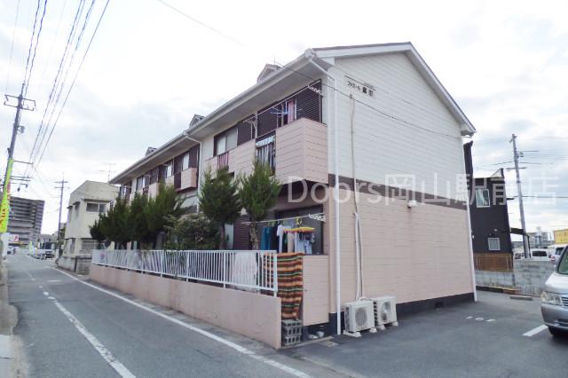 ファミール鹿田