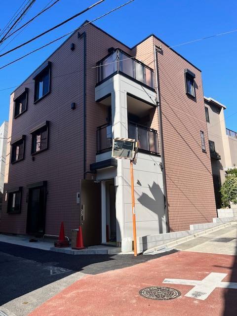 NODO HOUSE