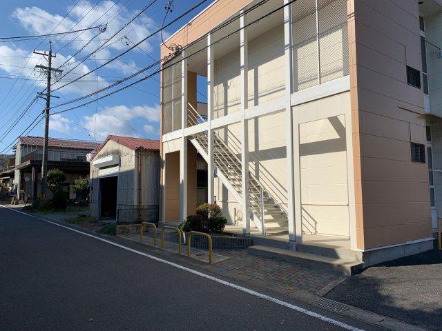 レオパレスベルヴィ北丘