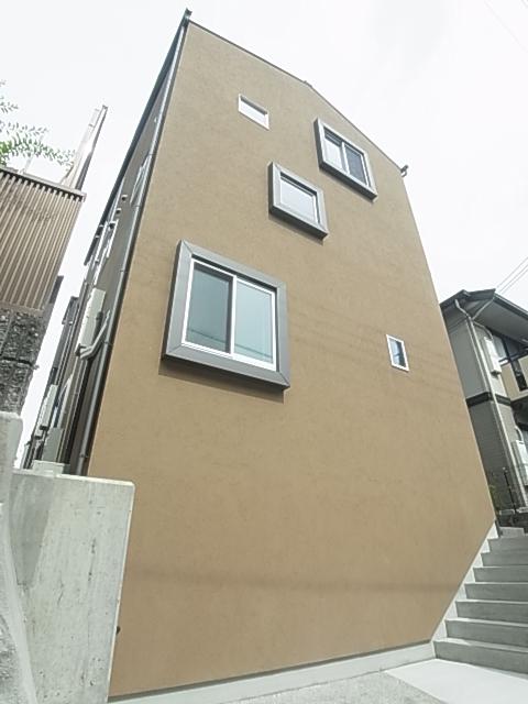 トアロードソラノマ