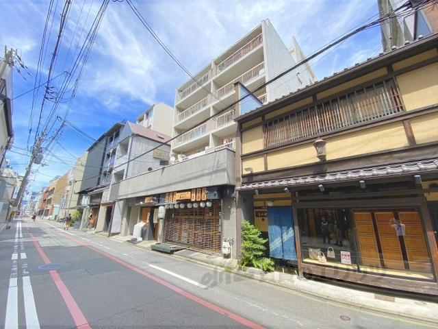 富小路マンション(2LDK/2階)