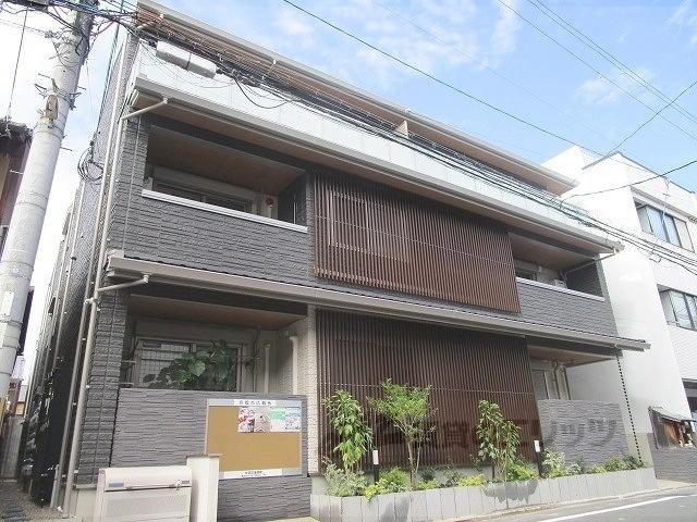 シャーメゾン祠西洞院二条