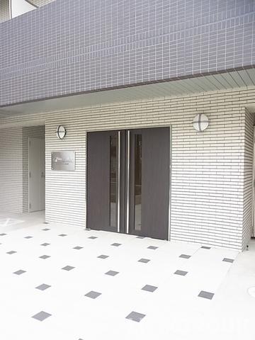 RISING PLACE 練馬関町SS