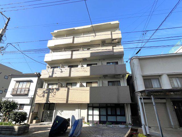 メゾン勝浦