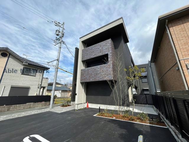 GRAND GARDEN RHODDY