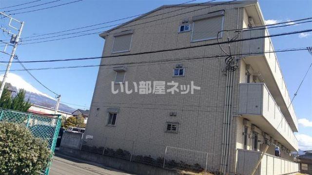 グランデタカオカ A(1LDK/2階)