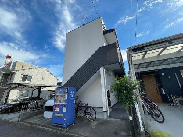 CASTELLO CHIAVEカストロキアー